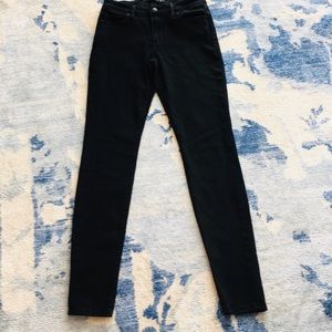 Joe’s Jean The Honey Curvy Skinny Jean